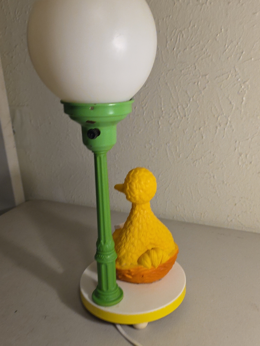 Vintage 70s Sesame Street Big Bird Lamp with serial number working condition - Picture 6 of 14